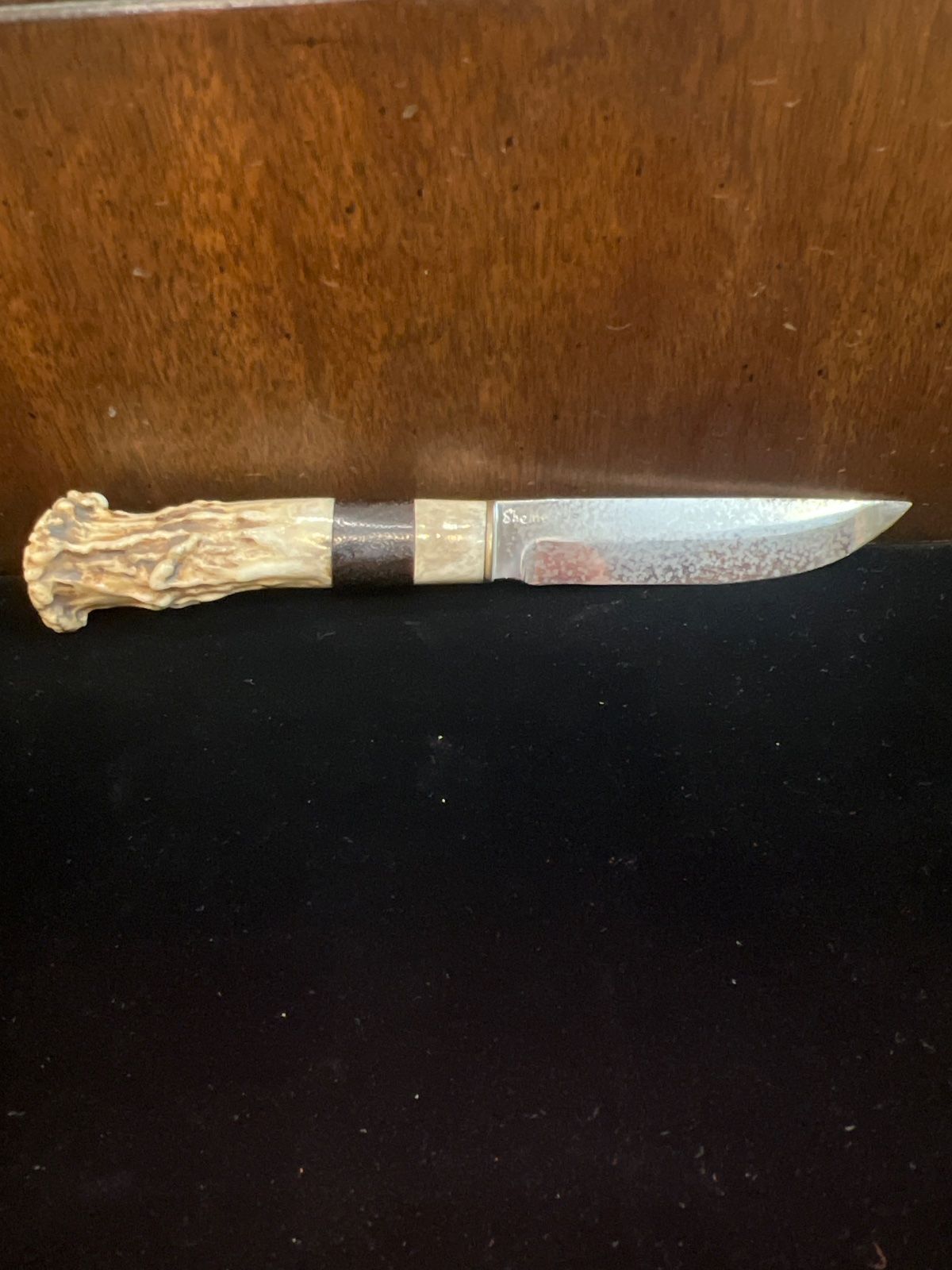 Antler Handle Fixed Blade Knife