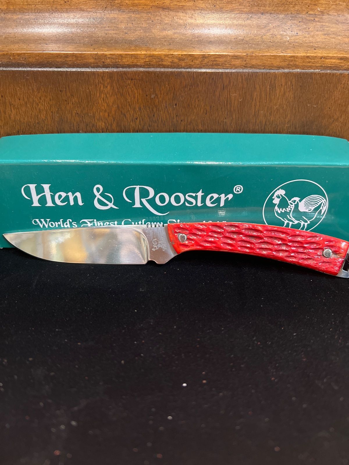 Hen & Rooster HR-5019RPB Fixed Blade Knife Red Pick Bone Handle