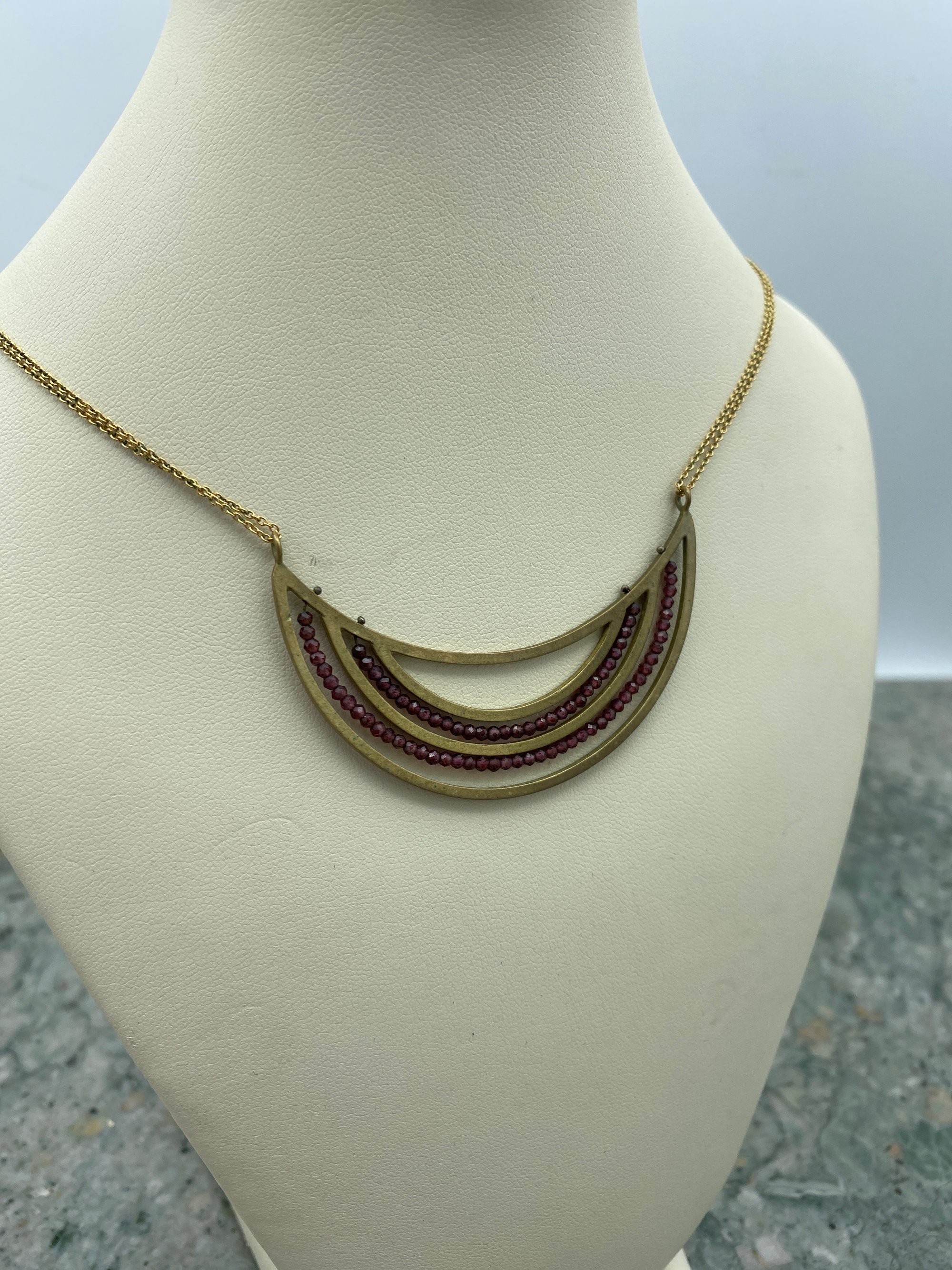 Yellow Bronze & 14k Gold Filled Necklace Fashion Jewelry with Bead Garnets 2