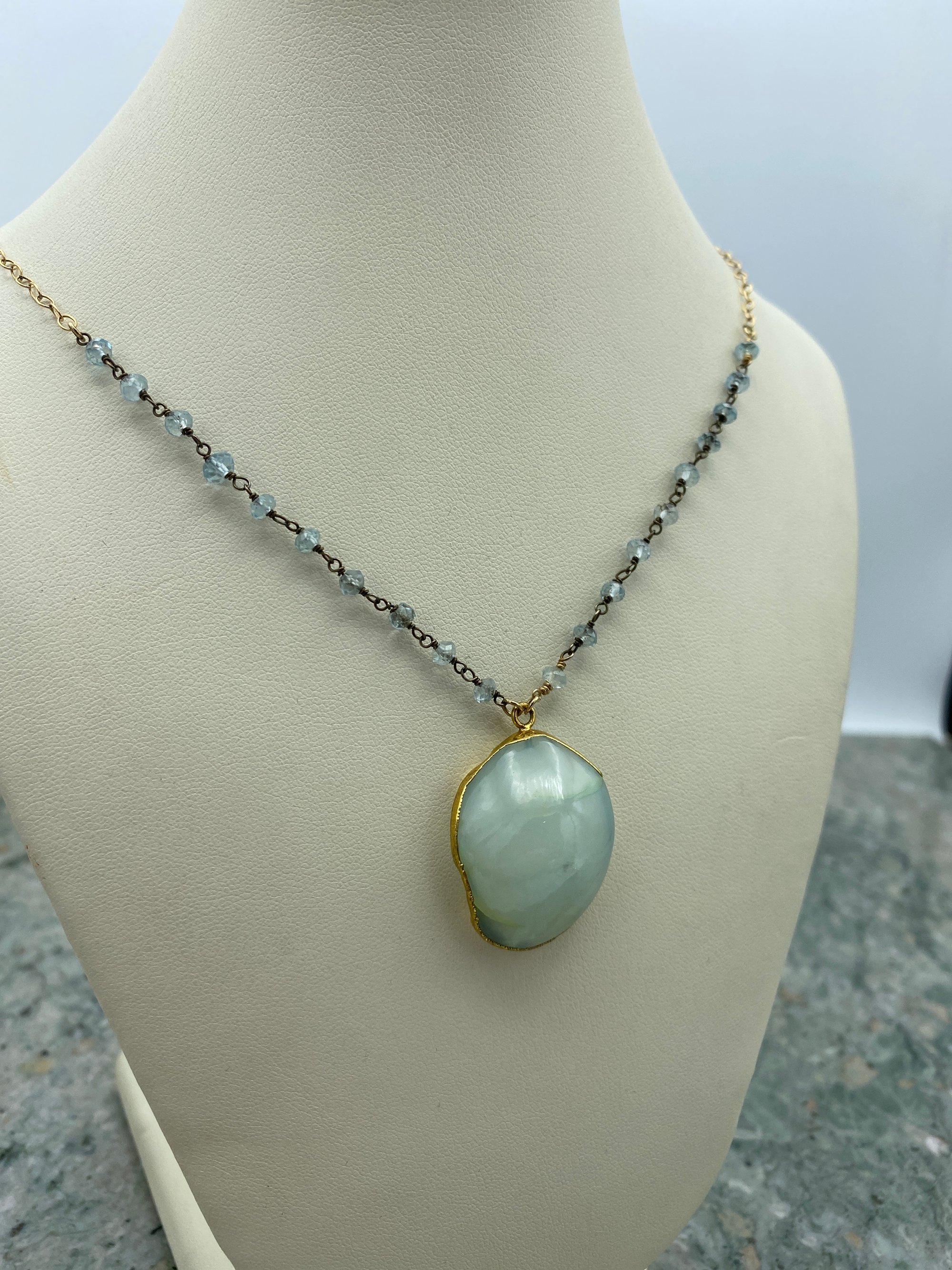 Yellow Sterling Silver Gold Filled Necklace with One  Freedom Drusy and 21 Beads Blue Zircons 2