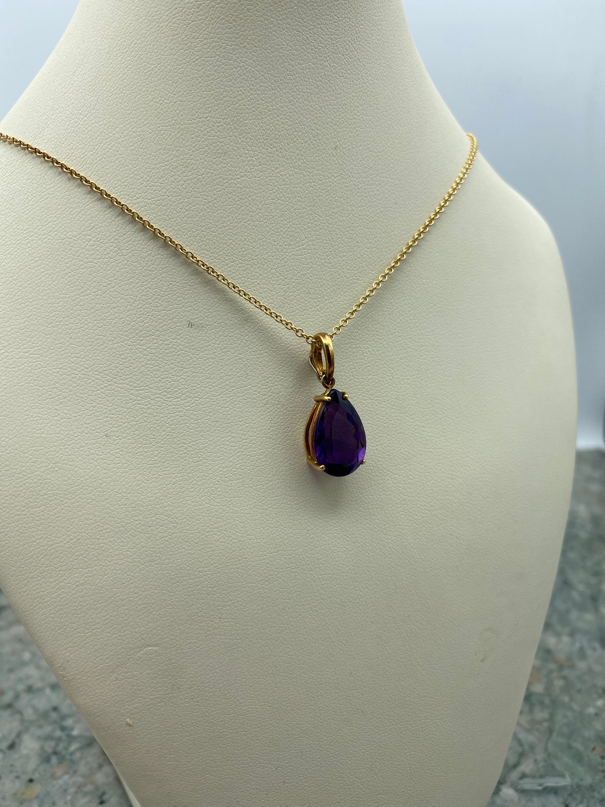 18 14k Gold Chain with Faceted Purple Amethyst Gold Pendant 2