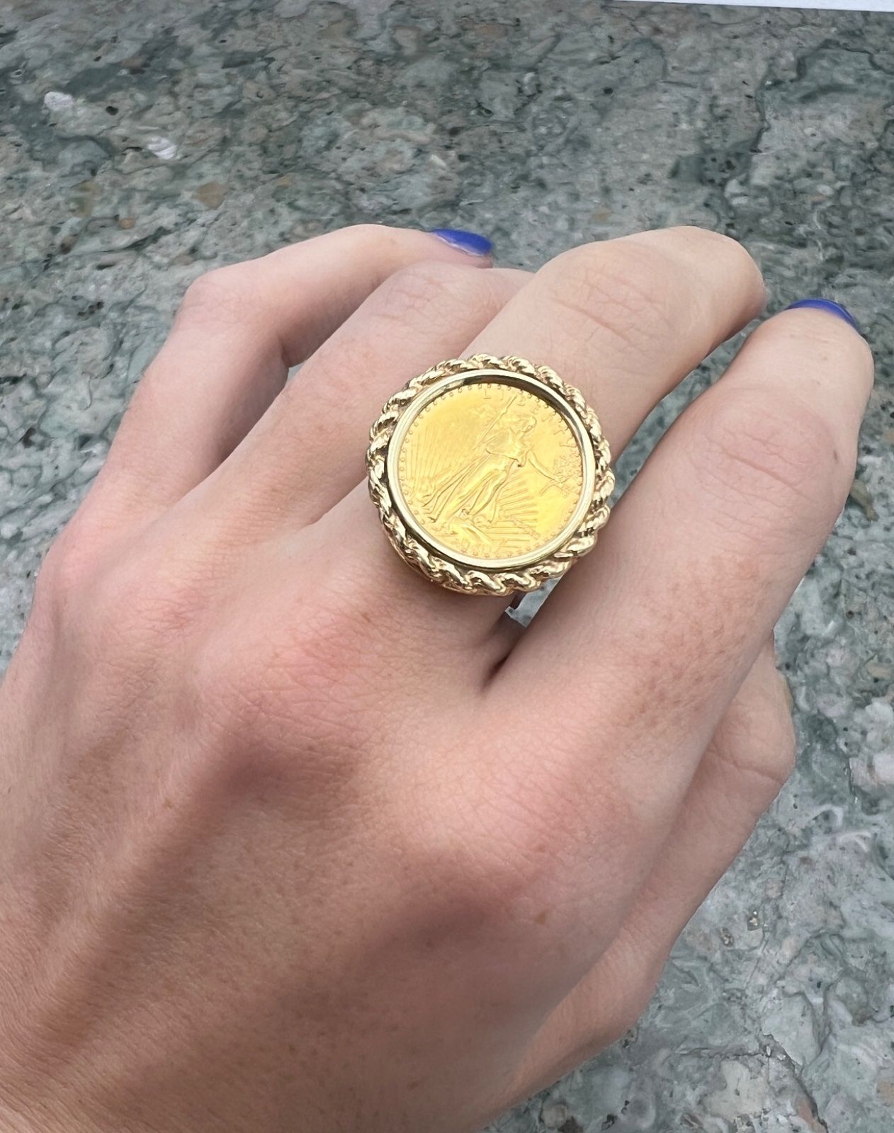 14K Gold Ring with 1/10 oz American Gold Eagle Coin Bezel Mount. Sz. 7 3