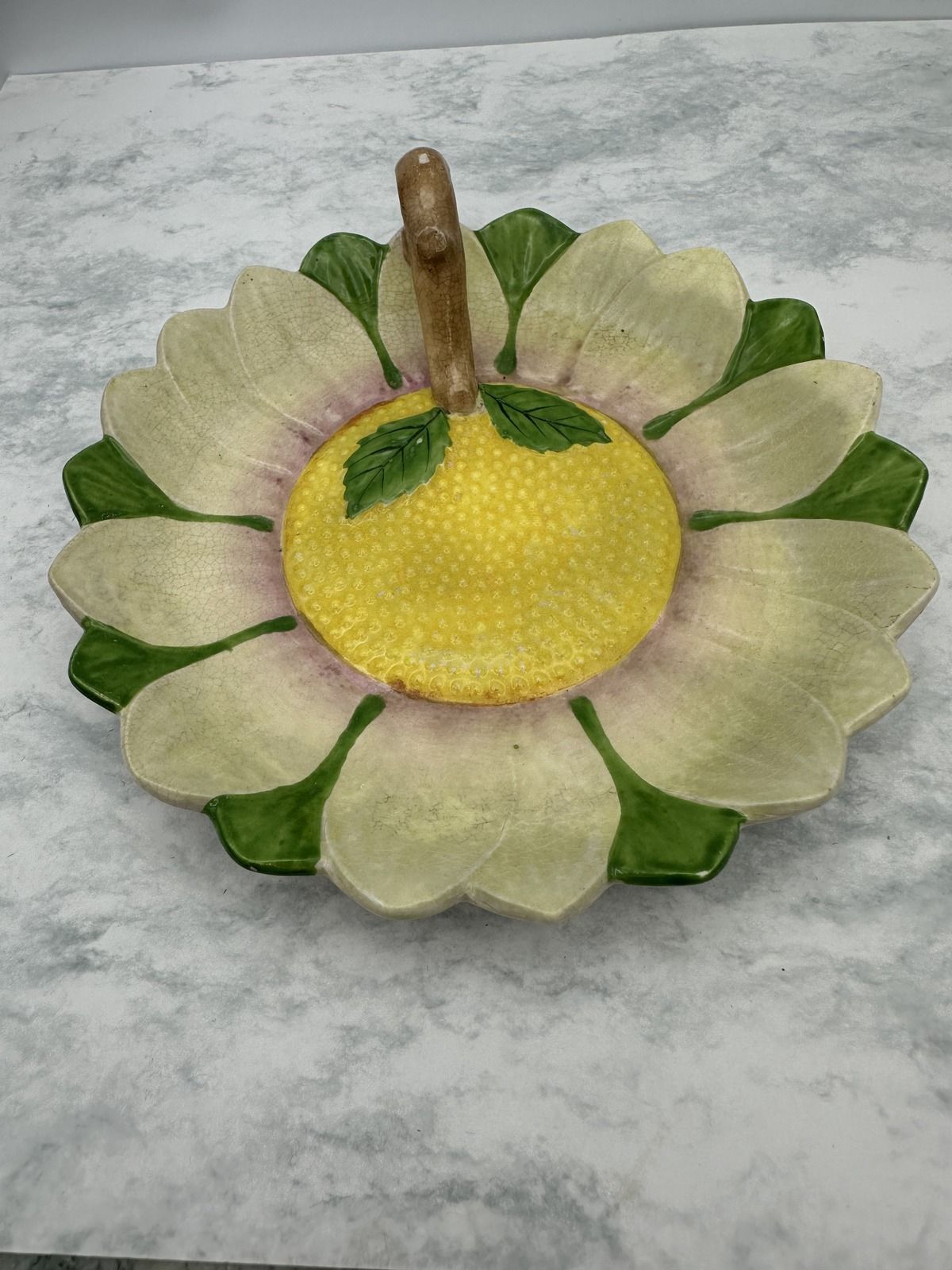 Vintage Ceramic Daisy Flower Serving Dish with Handle 2