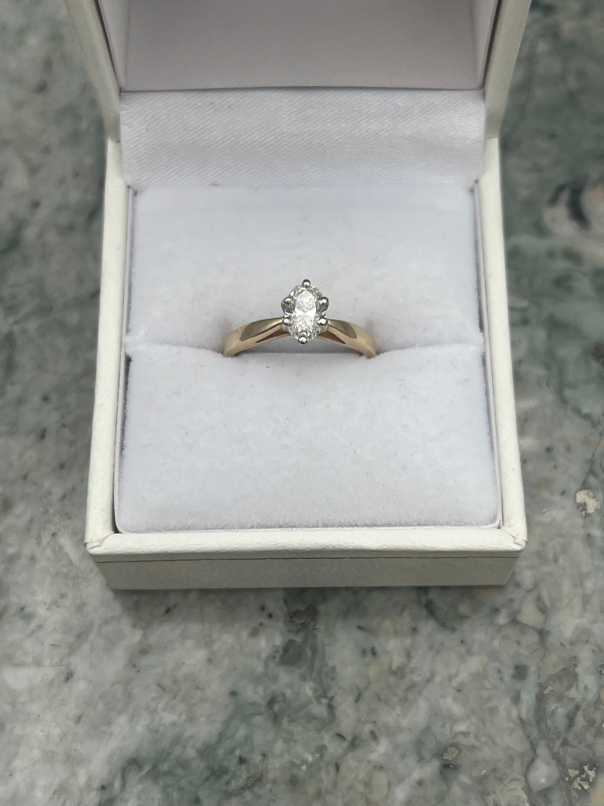 Vintage Marquise Diamond Solitaire Ring 14K Yellow Gold 2