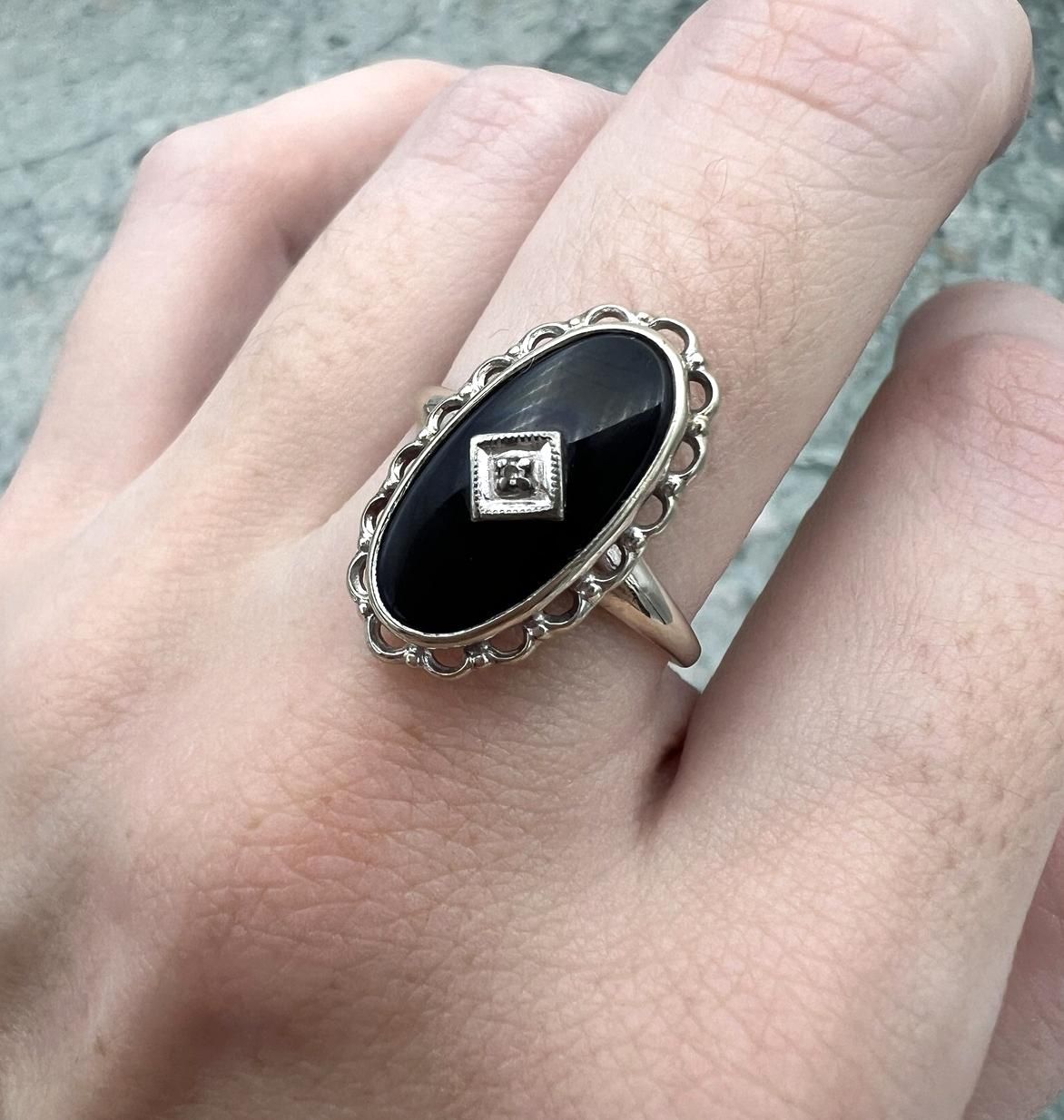 10k Vintage White Gold Black Onyx Diamond Accent Ring Art Deco Style 2