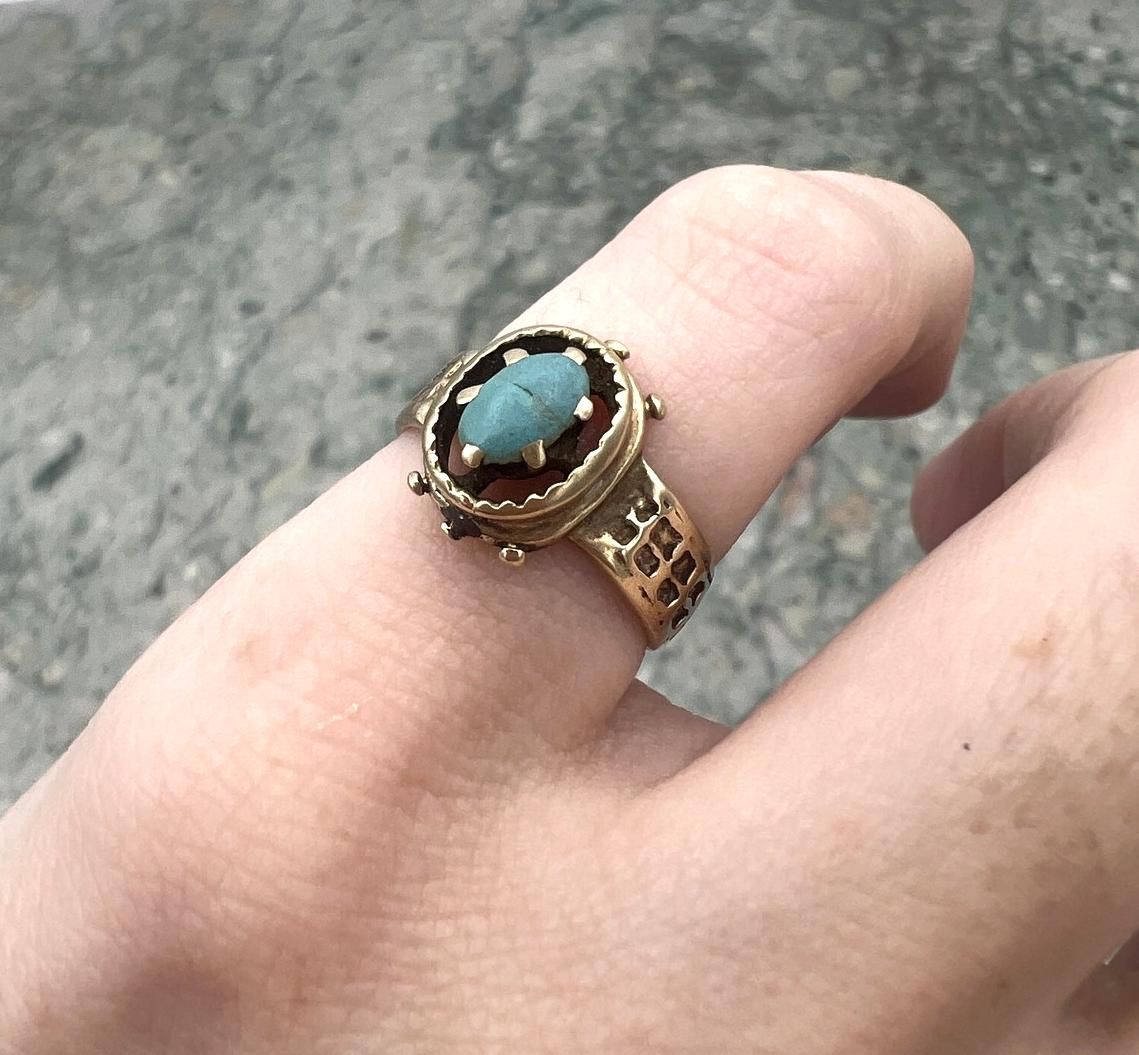 10k Victorian Revival Ring with Turquoise 2