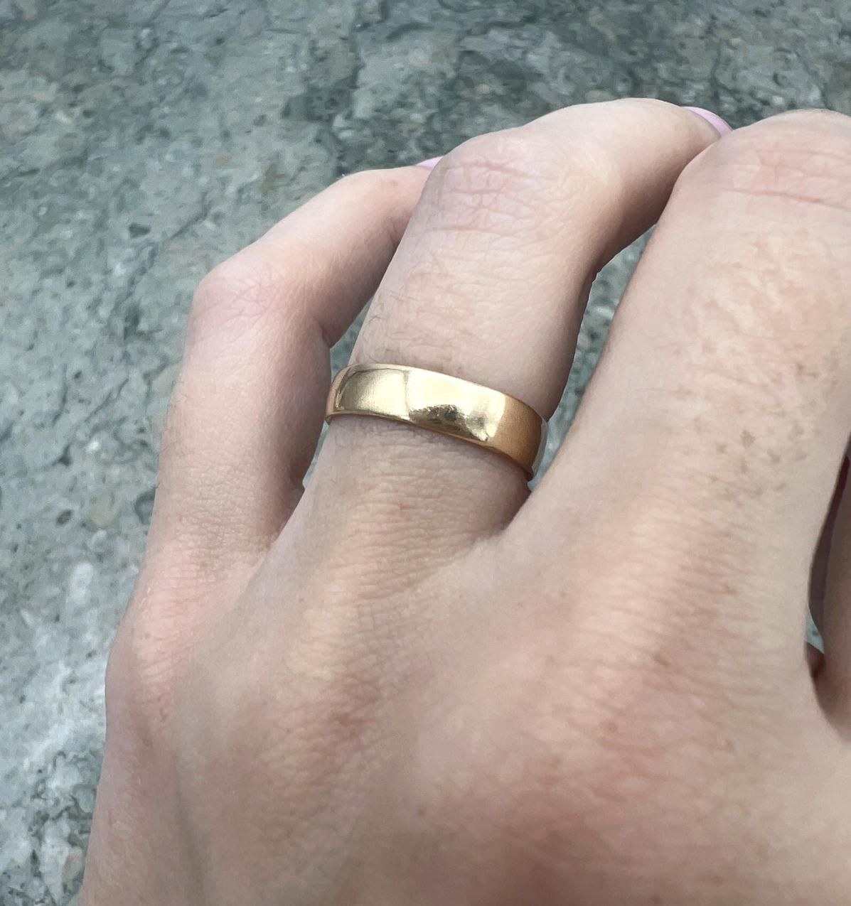 18k Vintage Wide Band Ring 2
