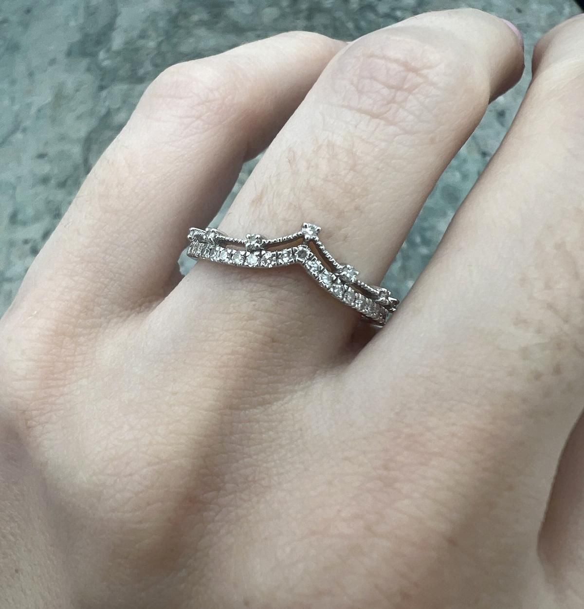 14k White Gold Chevron Crown Ring 2