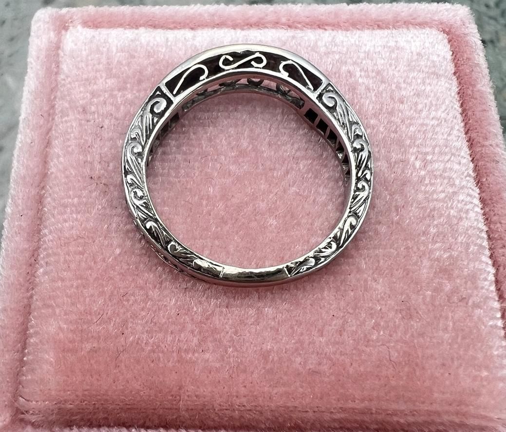 18k White Gold Vintage Diamond Wedding Band Art Deco Style 2