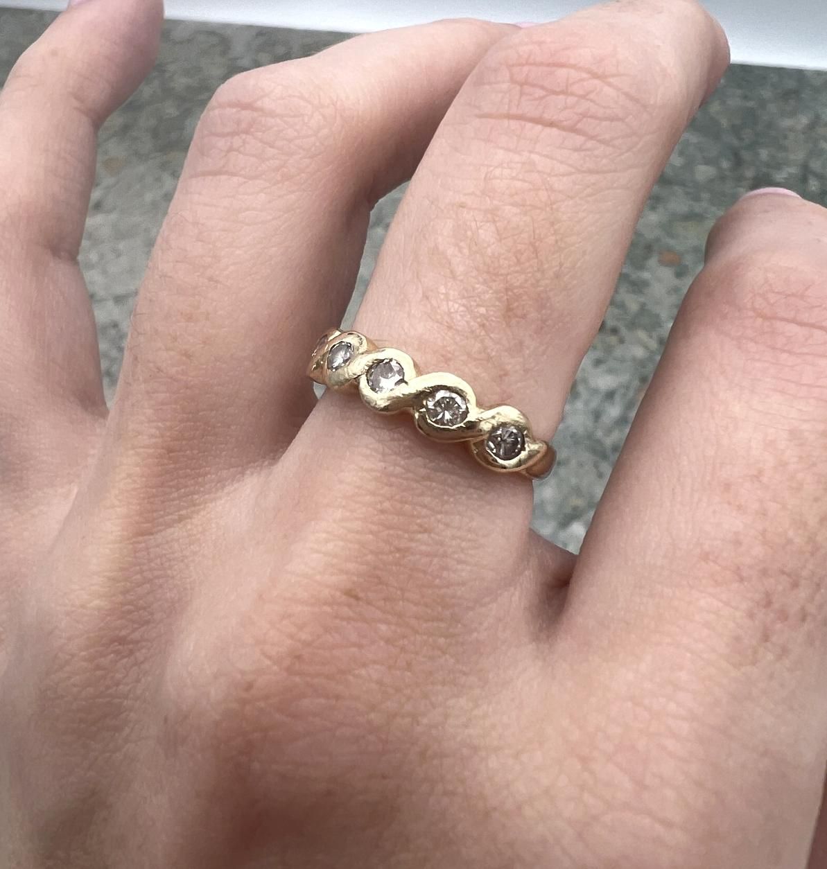 14k Vintage Gold Five Stone Crystal Band Ring 2