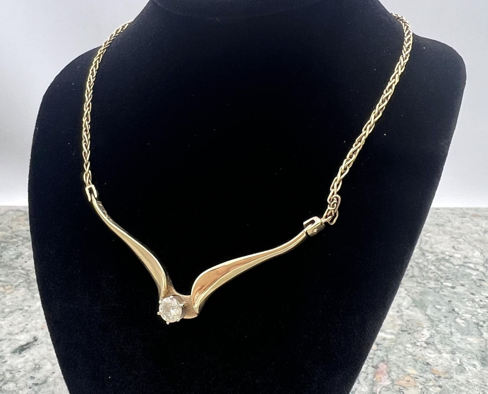 14K Gold V-Shaped Necklace with Diamond Solitaire Pendant. 15" Chain. 3