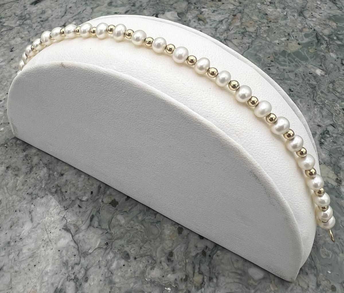 14k Pearl & Gold Bead Necklace and Bracelet Set 4