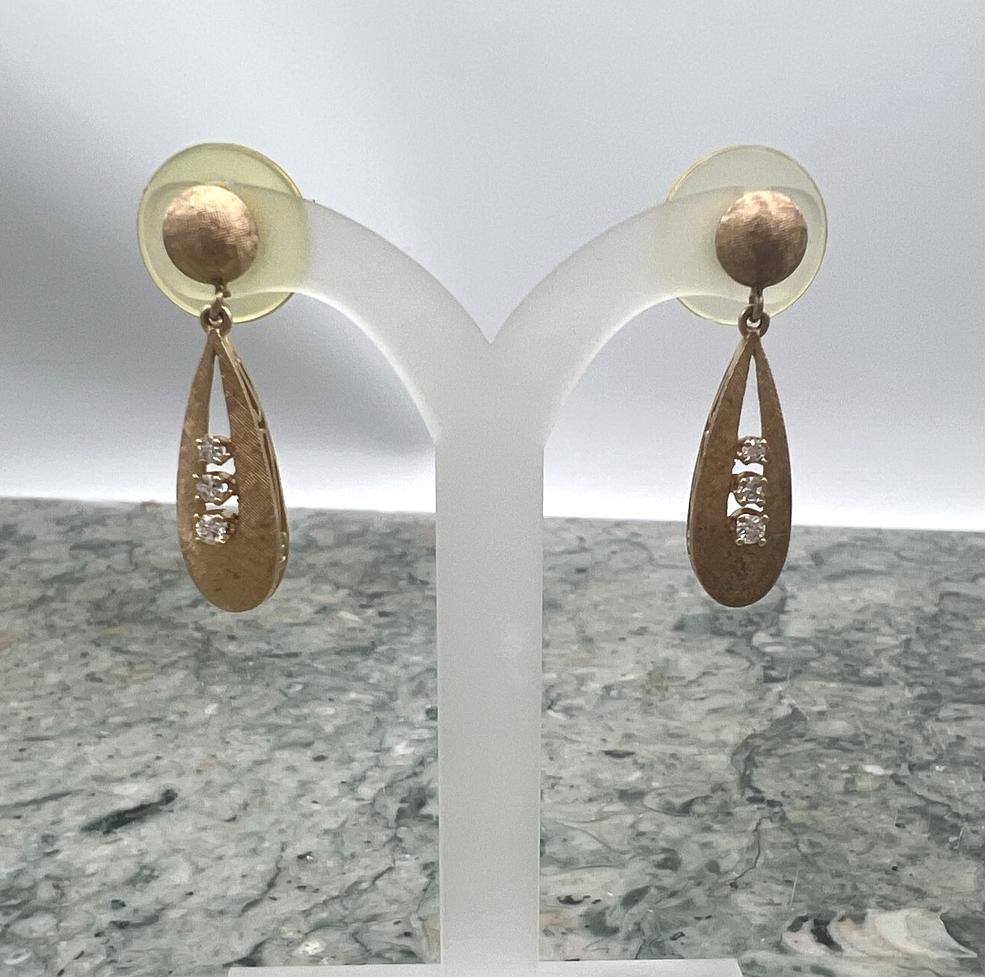 14k Gold Teardrop Dangle Earrings with Moissanite Accents Vintage 2