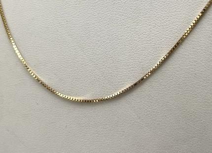 14k Gold Box Chain Necklace Delicate Fine Jewelry. 20" Chain.  4