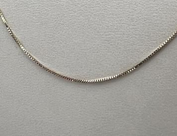 14k Delicate Gold Box Chain Necklace. 18" Chain. 2