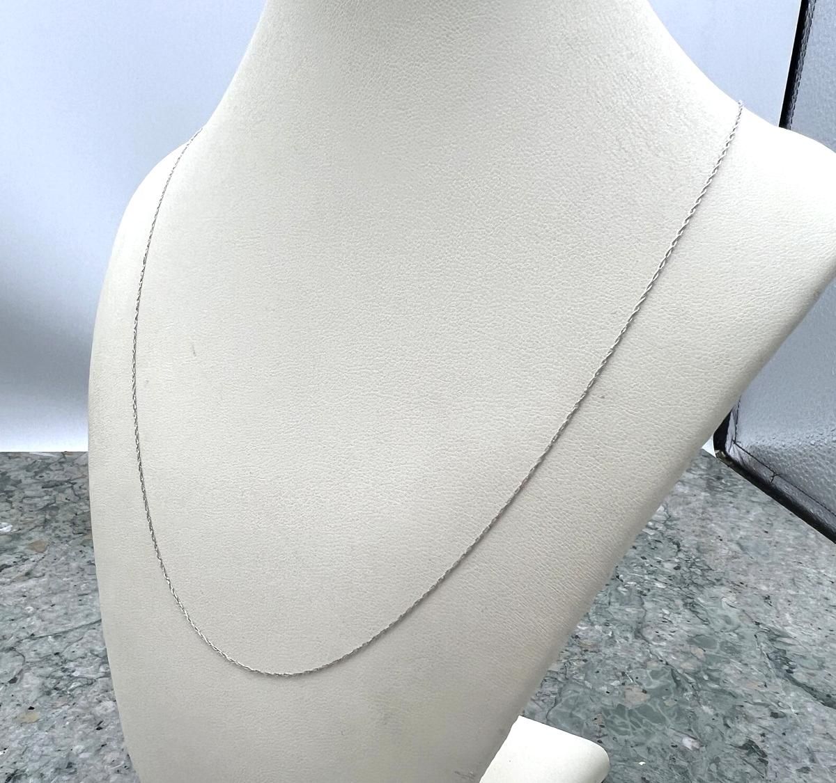 10k White Gold Cable Chain Necklace. 20" Chain. 3