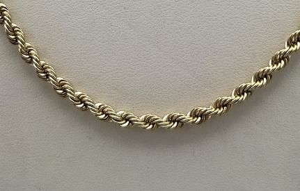 14k Gold Rope Chain Necklace Classic Twisted Design. 16" Chain. 2