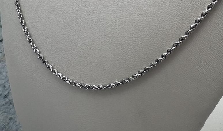 14k White Gold Rope Chain Necklace Classic Style. 24" Chain. 4