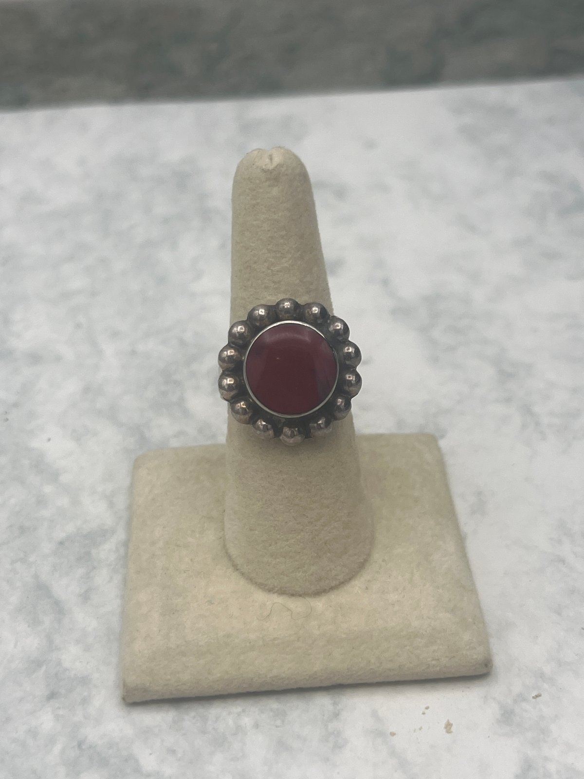Sterling Silver 925 Ring with Red Carnelian Cabochon Bead Border Size 8