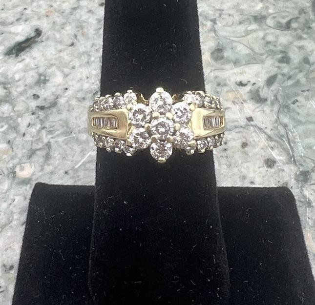 14k Yellow Gold Diamond Cluster Ring with Baguette Accents 2