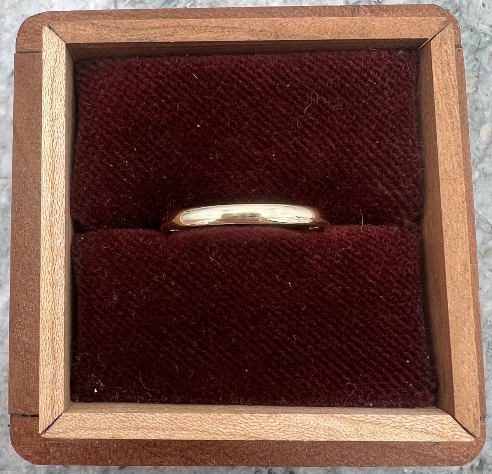 14k Gold Band Ring