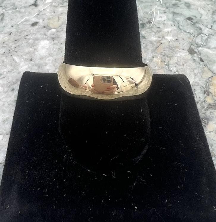14k Gold Band Ring 2