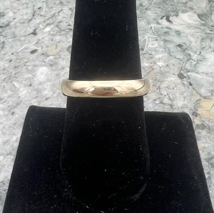 10k Gold Wedding Band  2