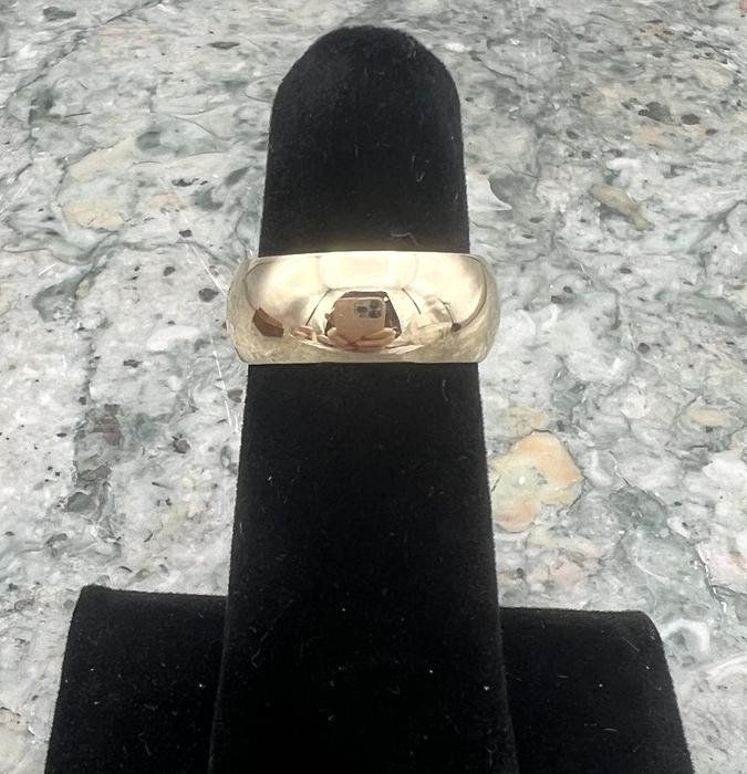 14k Wide Gold Band Ring  2