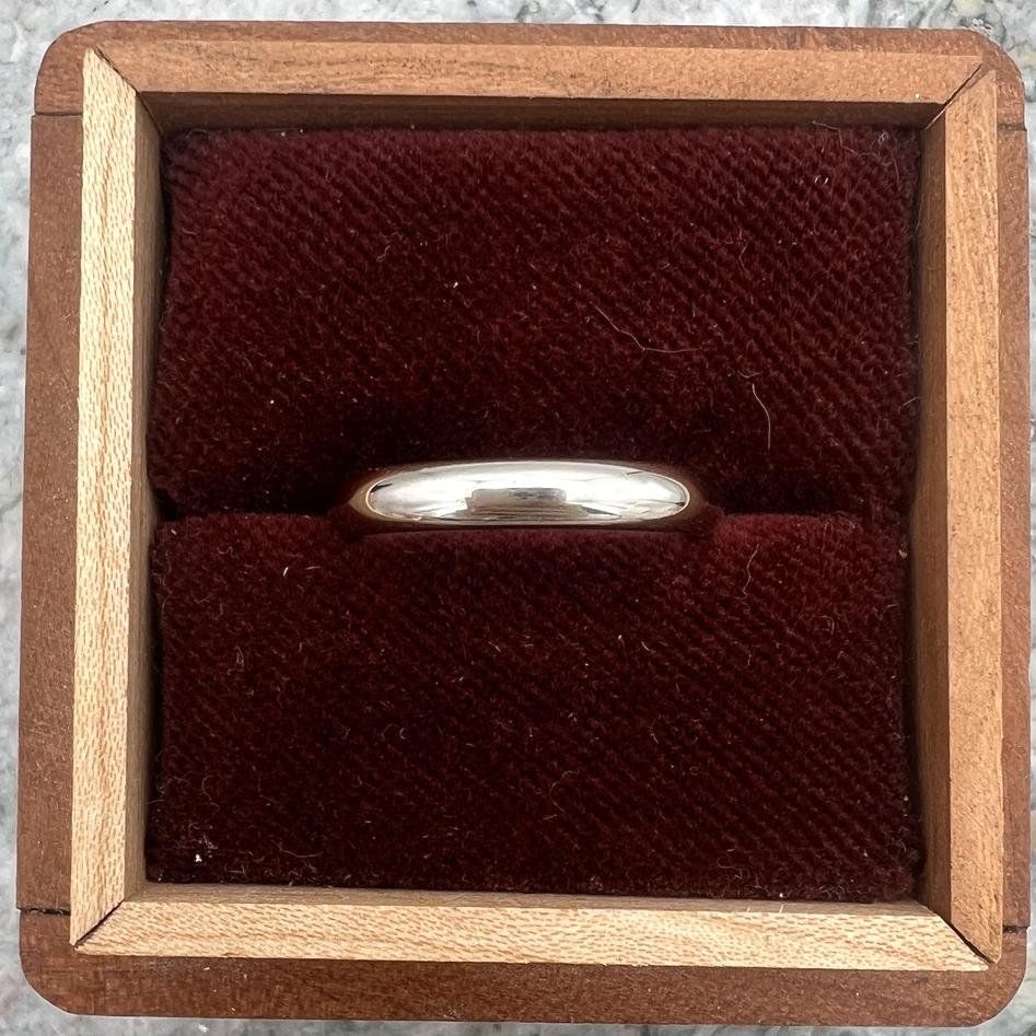 14k White Gold Wedding Band Ring