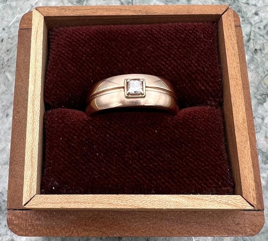 14k Rose Gold Band Ring with Princess Cut Diamond