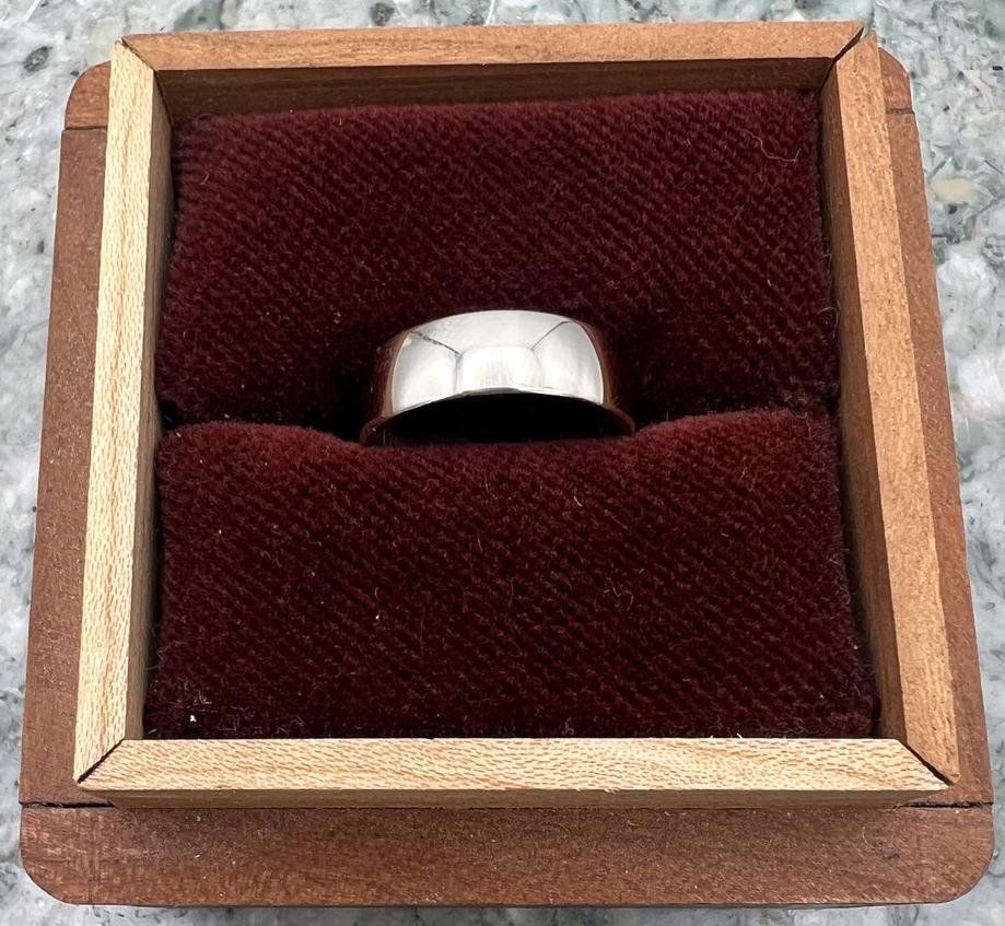 14k Wide White Gold Band Ring