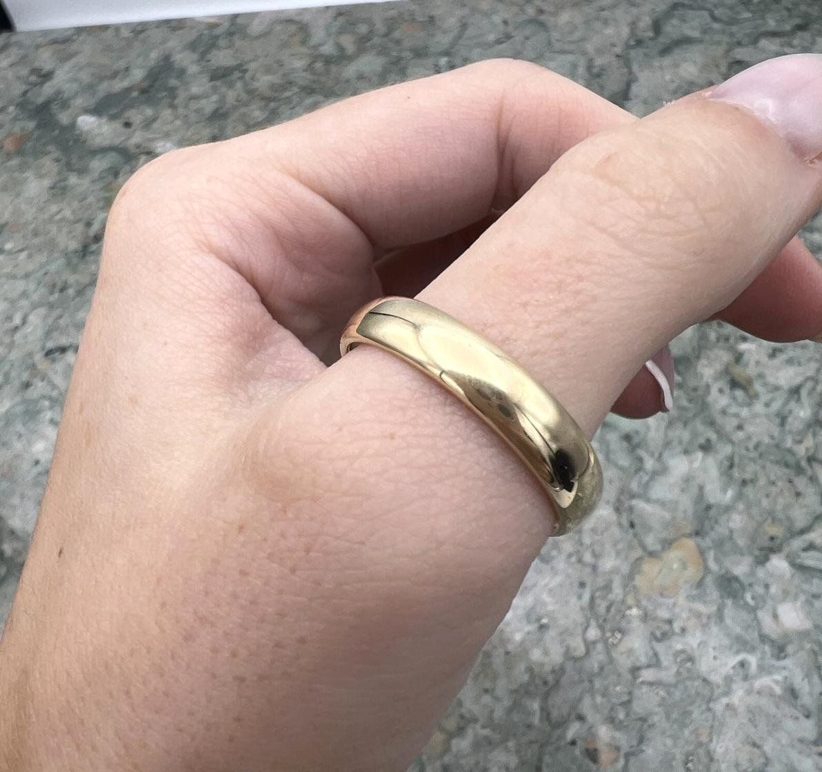 14k Gold Band Ring  - Classic Wedding Band Style 3