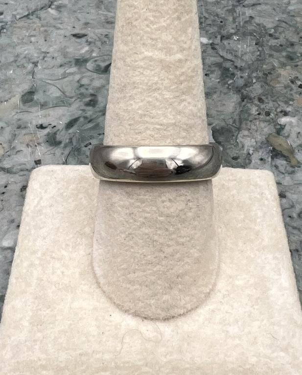 14k White Gold Wide Band Ring 2