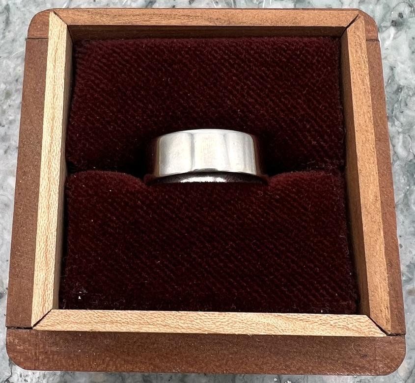 10k White Gold Wide Band Ring