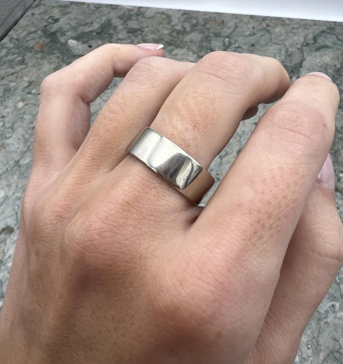 10k White Gold Wide Band Ring 3