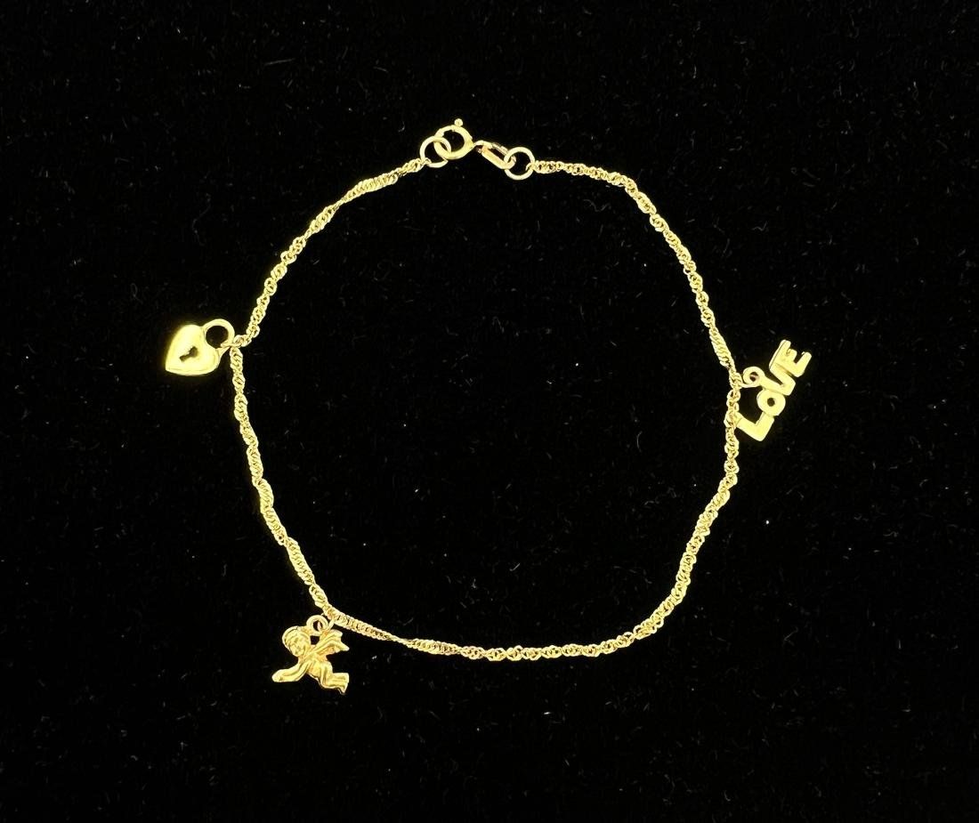 10k Gold Charm Bracelet with Heart Lock, Cupid, and Love Charms. 7" Length