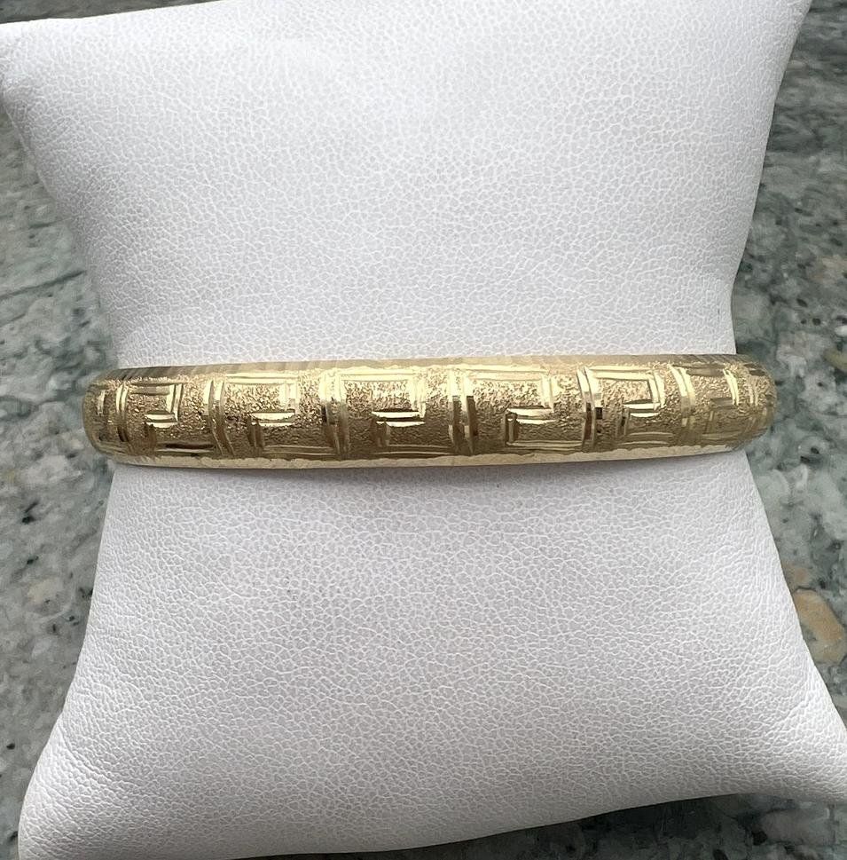 14k Gold Bangle Bracelet with Greek Key Pattern Textured