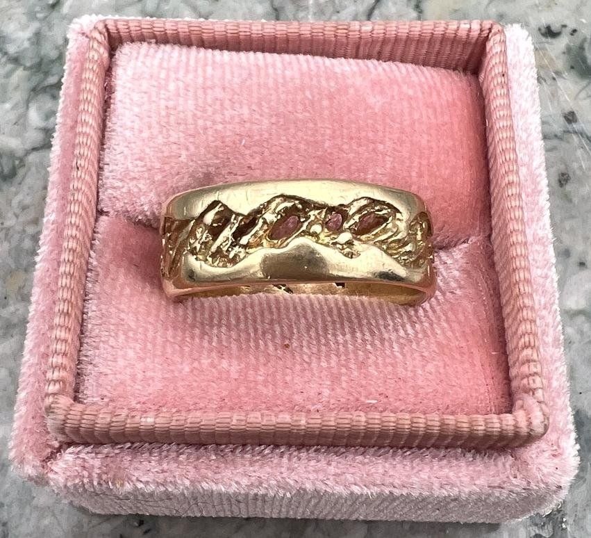 14k Gold Wide Band Ring with Openwork Organic Relief Design