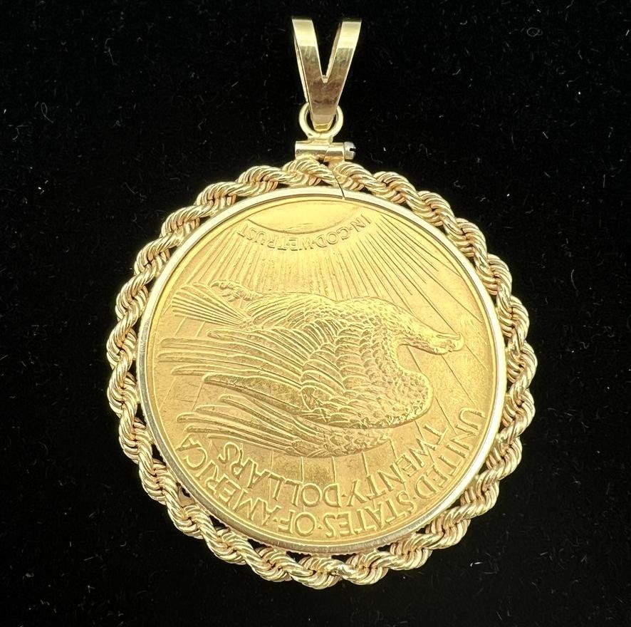 1924 Saint-Gaudens $20 Gold Coin Pendant in 14K Rope Bezel 2
