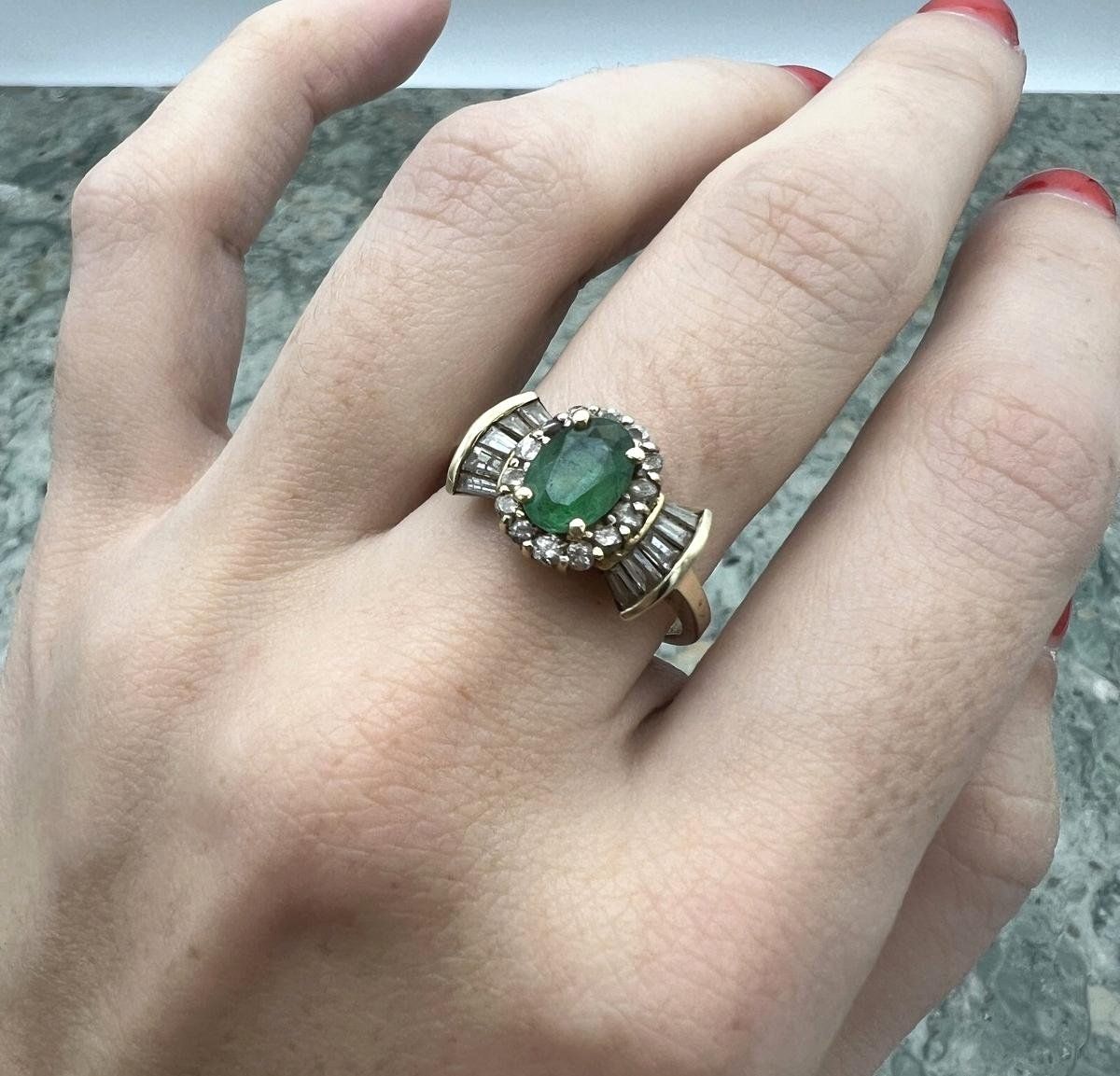 14K Gold Emerald & Diamond Cocktail Ring Baguette Halo Vintage 3