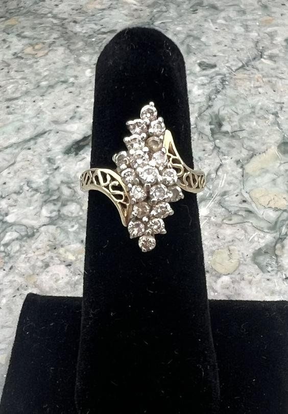 14k Vintage Gold Diamond Cluster Cocktail Ring Filigree Setting 2
