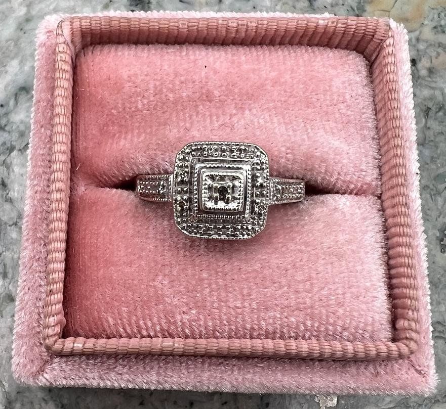 14k White Gold Diamond Halo Square Setting Engagement Ring