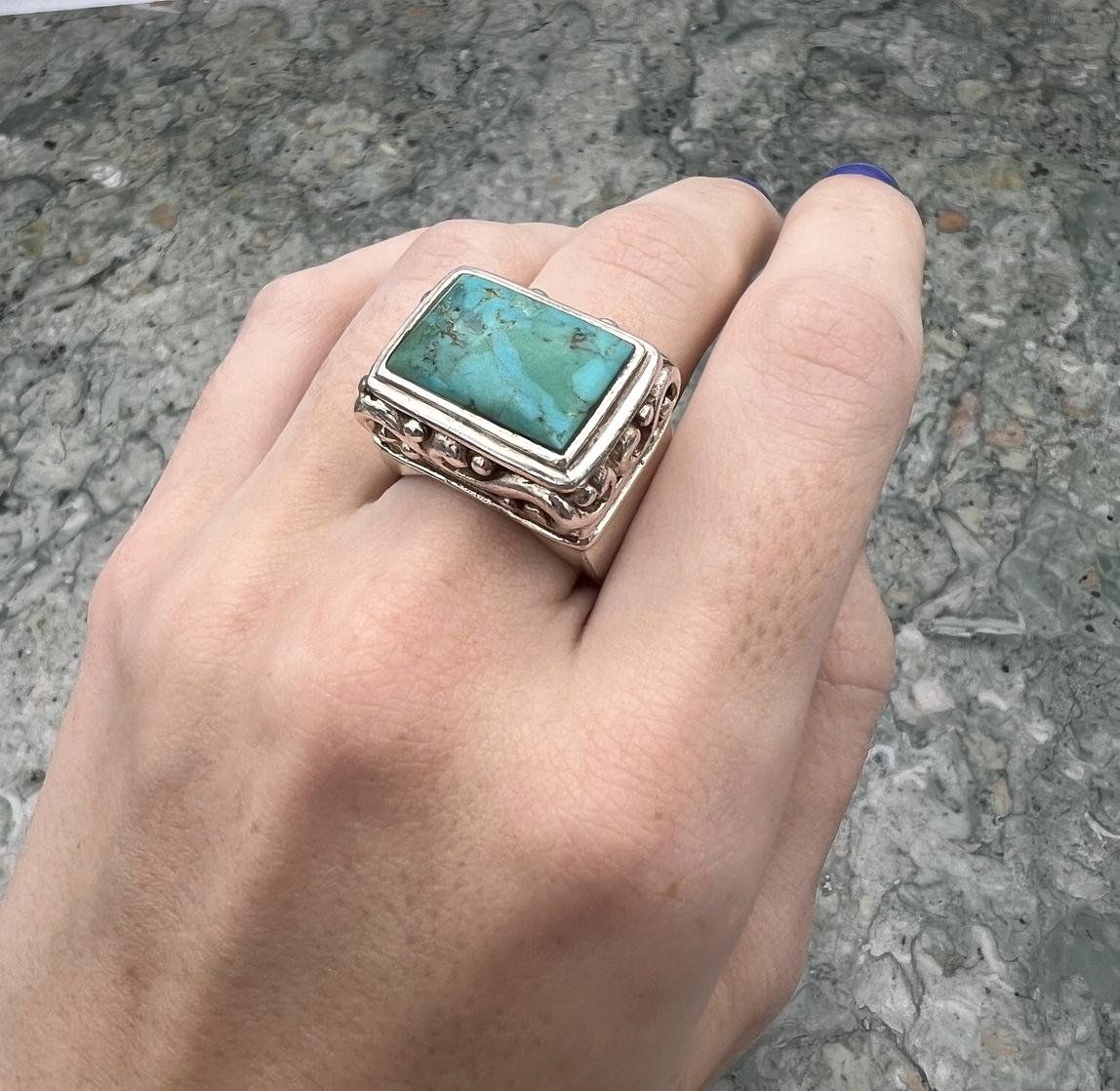 Sterling Silver Turquoise Rectangle Cabochon Ring Southwest Style. sz 7.5 4