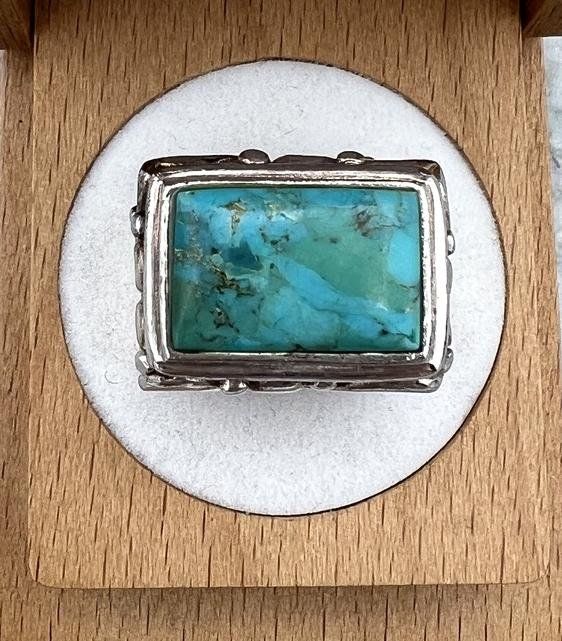 Sterling Silver Turquoise Rectangle Cabochon Ring Southwest Style. sz 7.5