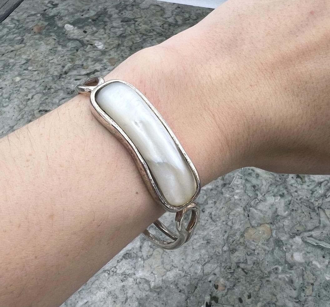 Sterling Silver Cuff Bracelet with Mother of Pearl Cabochon 3