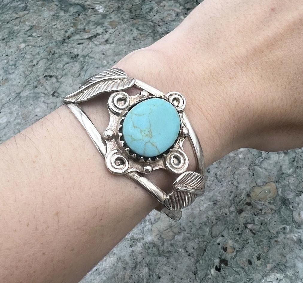 Sterling Silver Turquoise Cuff Bracelet Native American Leaf Design 3