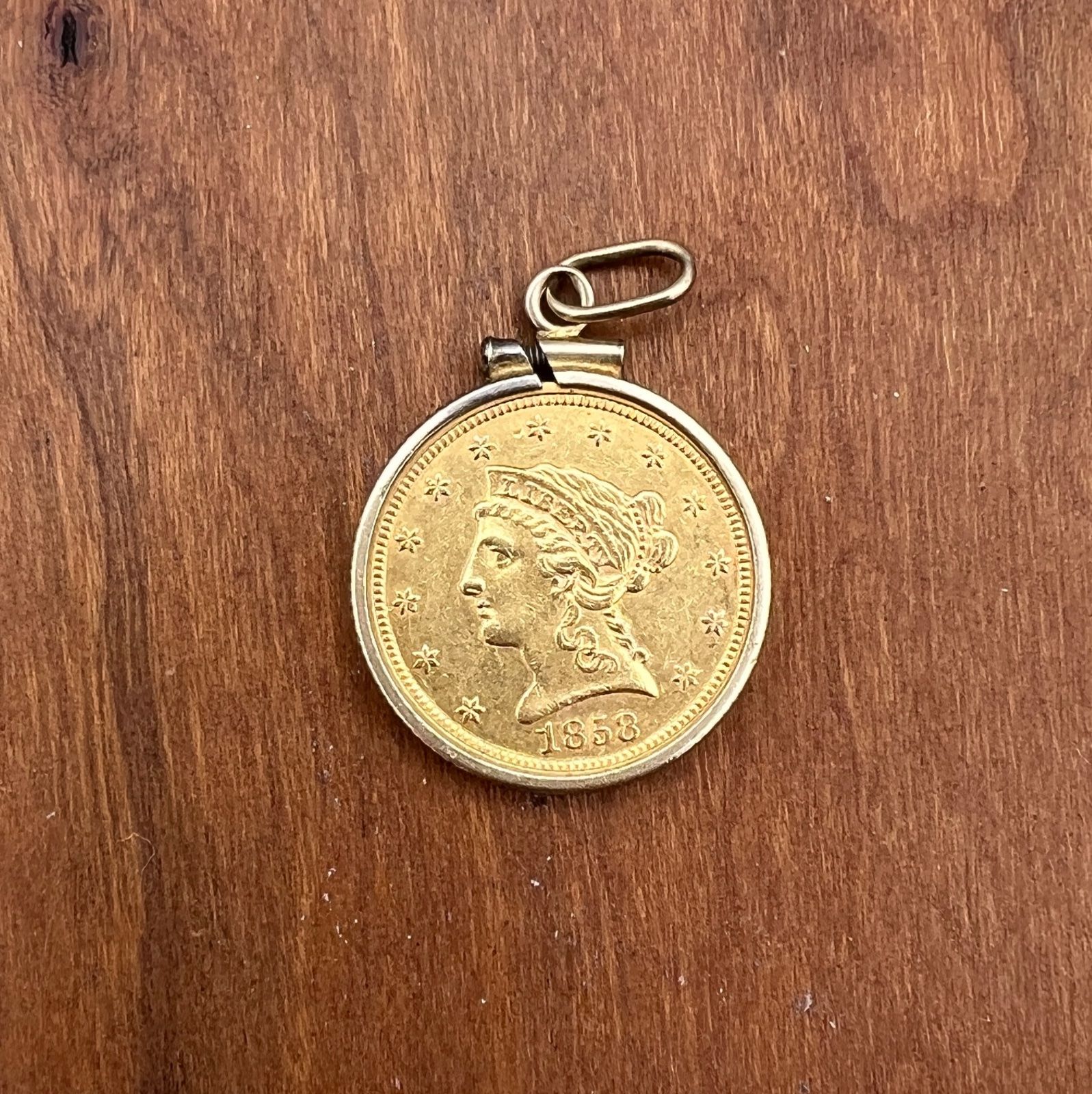 1858 US $2.50 Liberty Head Quarter Eagle Gold Coin Pendant