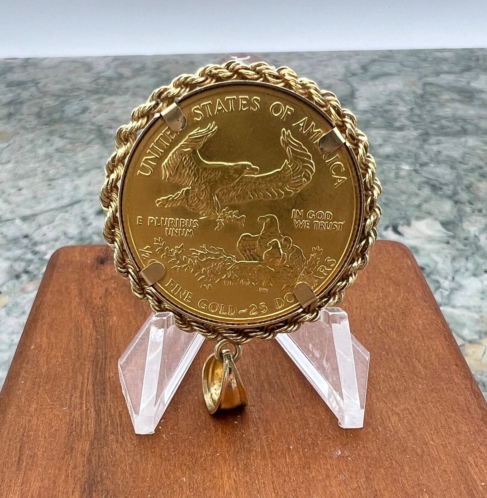 1992 $25 American Gold Eagle 1/2 oz Coin in 14K Rope Bezel Pendant 2