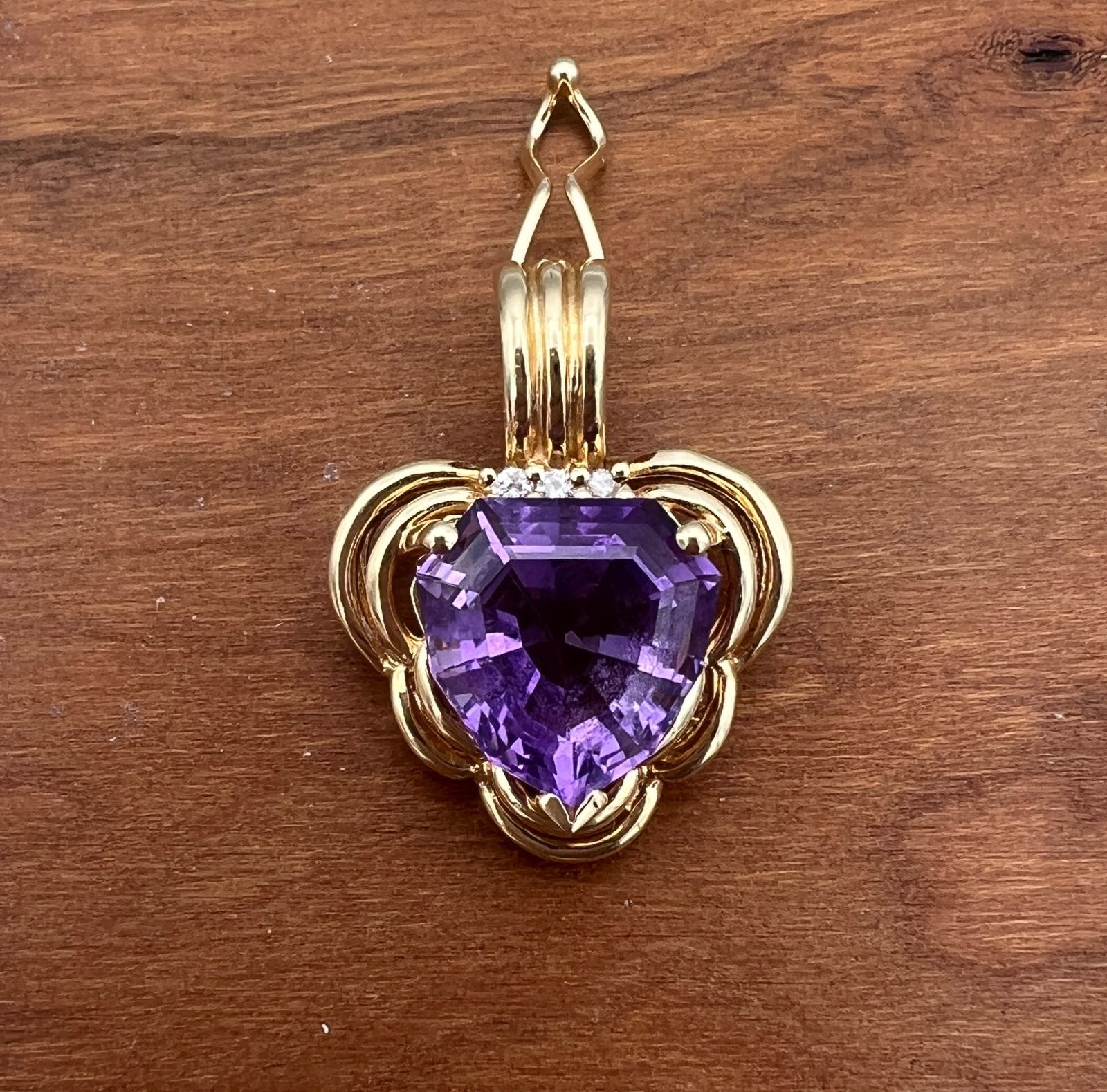 14K Yellow Gold Amethyst & Diamond Pendant Fancy Cut Shield Shape