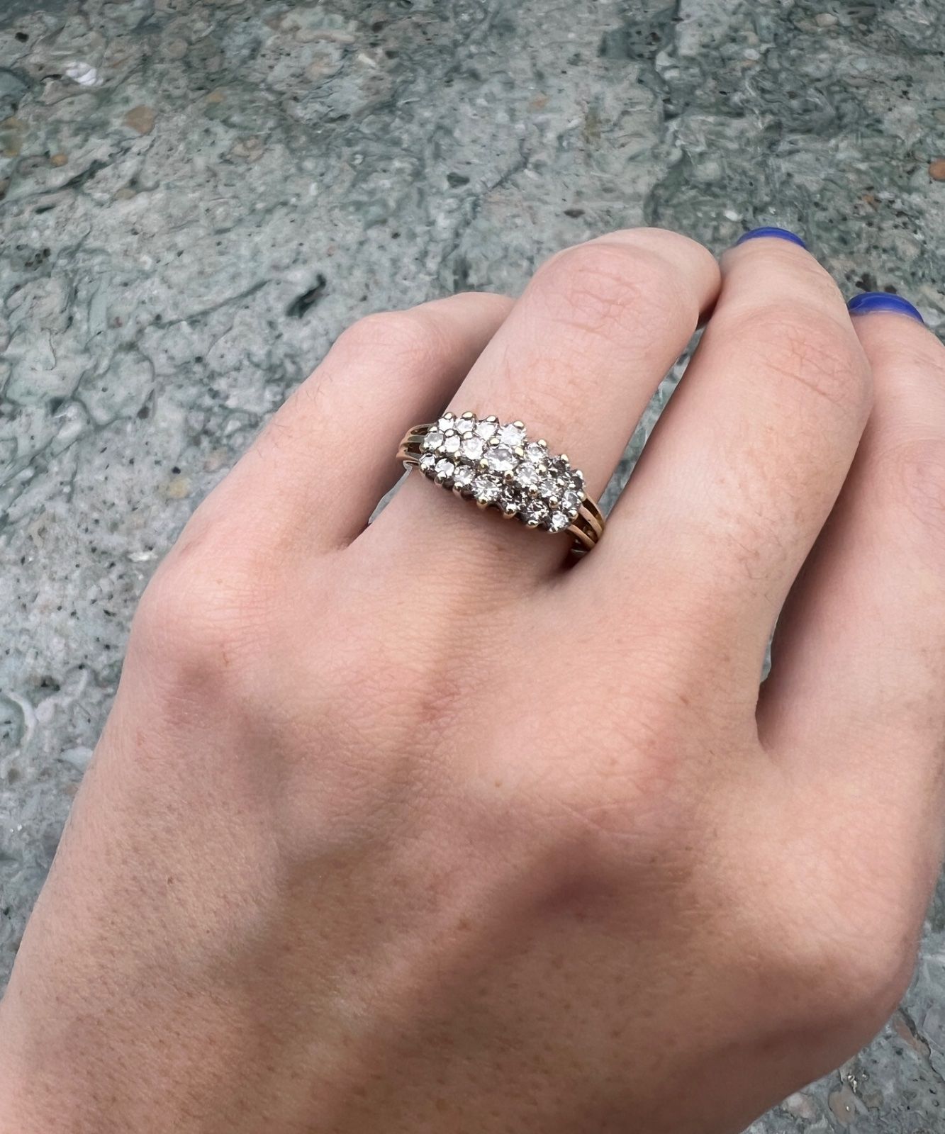 10K Gold Diamond Cluster Ring Three-Section Design. Sz. 5.5 3